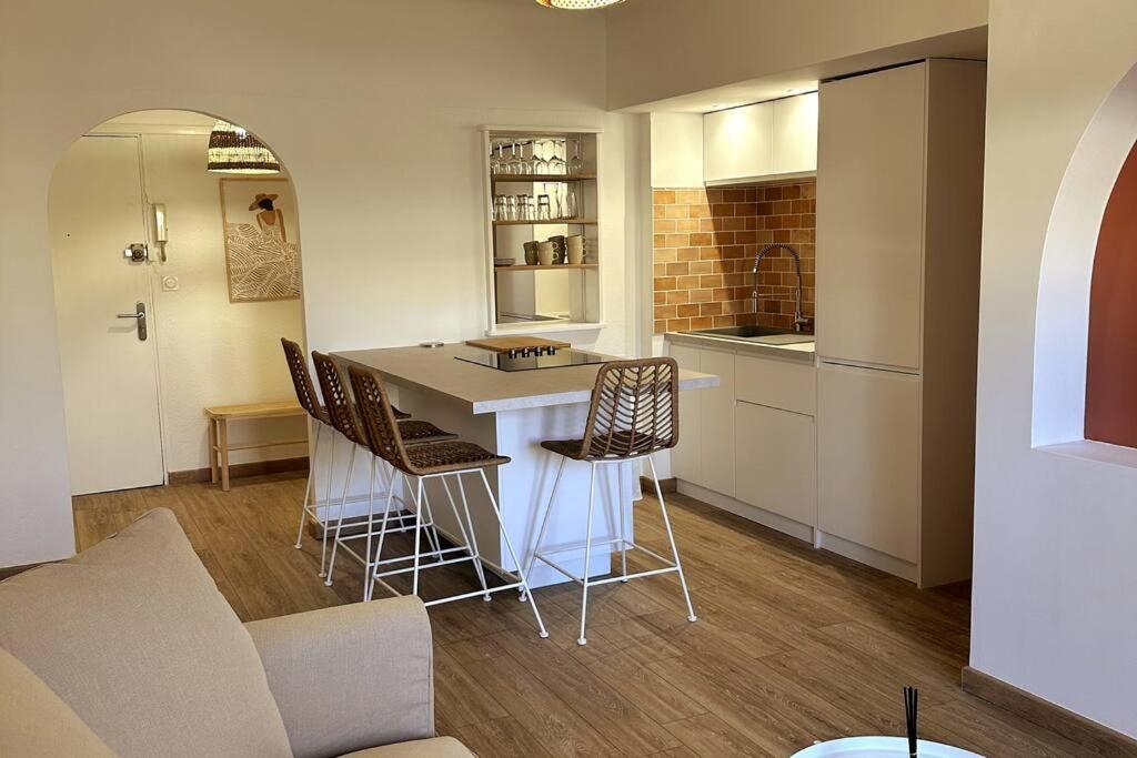 Chez Joan, Apt De Standing, 4 Prs, A 300M Des Plages Antibes Exterior foto